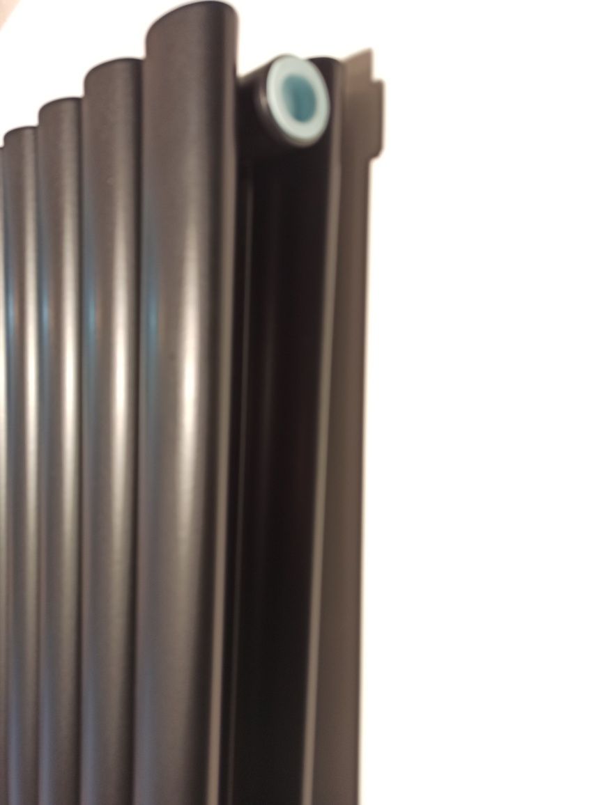 Grzejnik dekoracyjny Rene 180x48 1850 wat -50% czarny