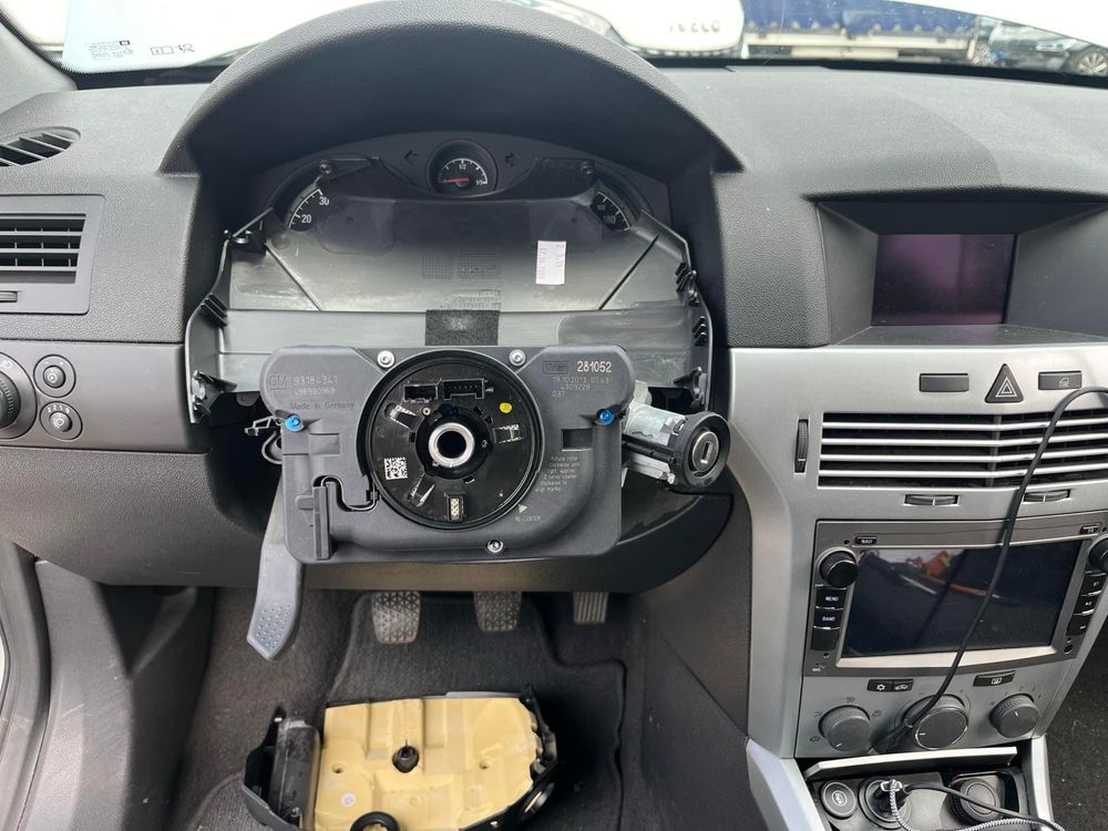 Diagnostyka komputerowa, programowanie, naprawa Opel