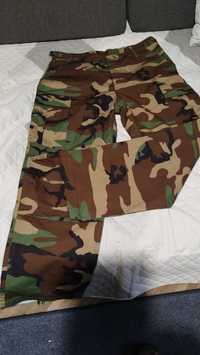 Spodnie wojskowe MIL-TEC  W34-L32  i koszulka 2XL  nowe i kamizelka 3X