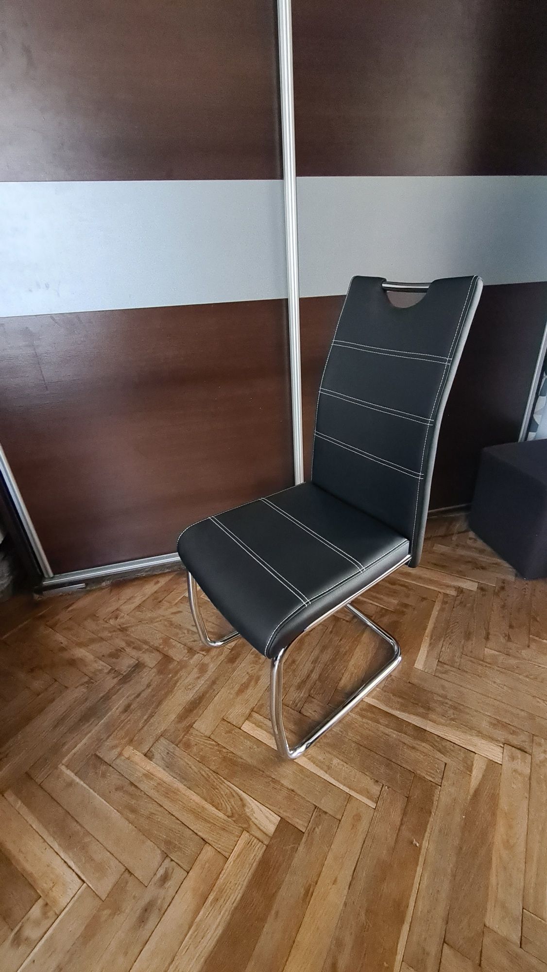 Krzesło Halmar czarne Warszawa