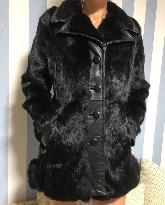 Полу шубок кролик)