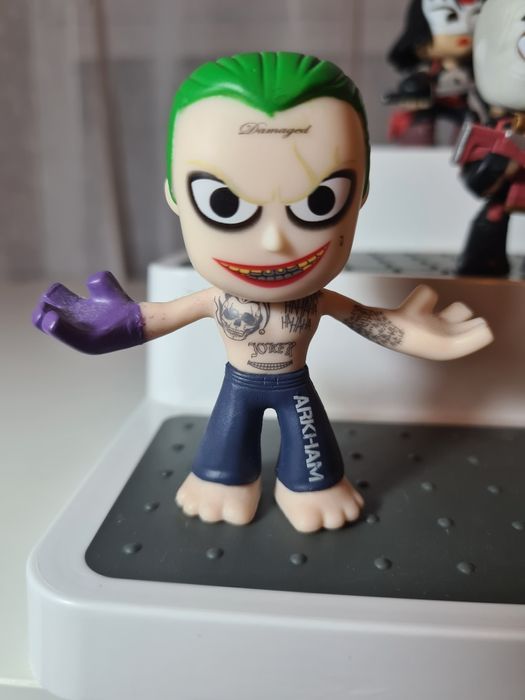 Lote 12 Funko Mystery Mini Suicide Squad