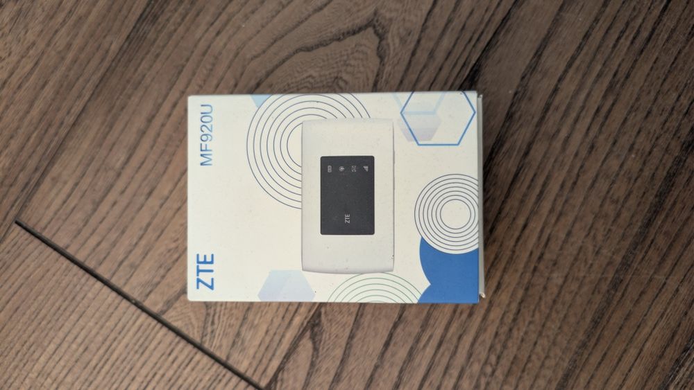 4G LTE Wi-Fi роутер ZTE MF920U з MIMO антенами