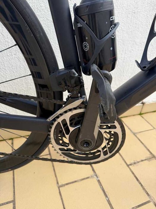 Vendo Scott Addict RC Ultimate de 2021, tamanho 56