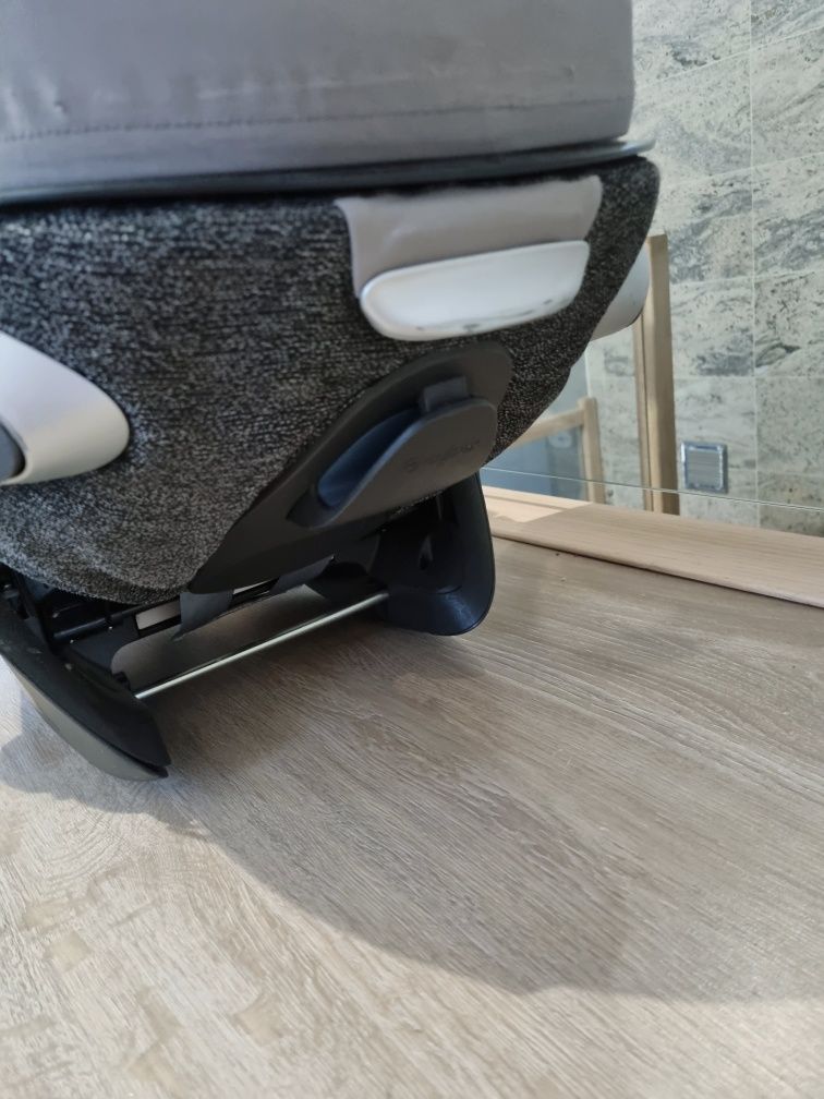 Cybex CLOUD Z i-Size Fotelik dla dziecka