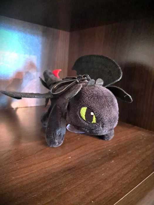 Беззубик игрушка на окно
