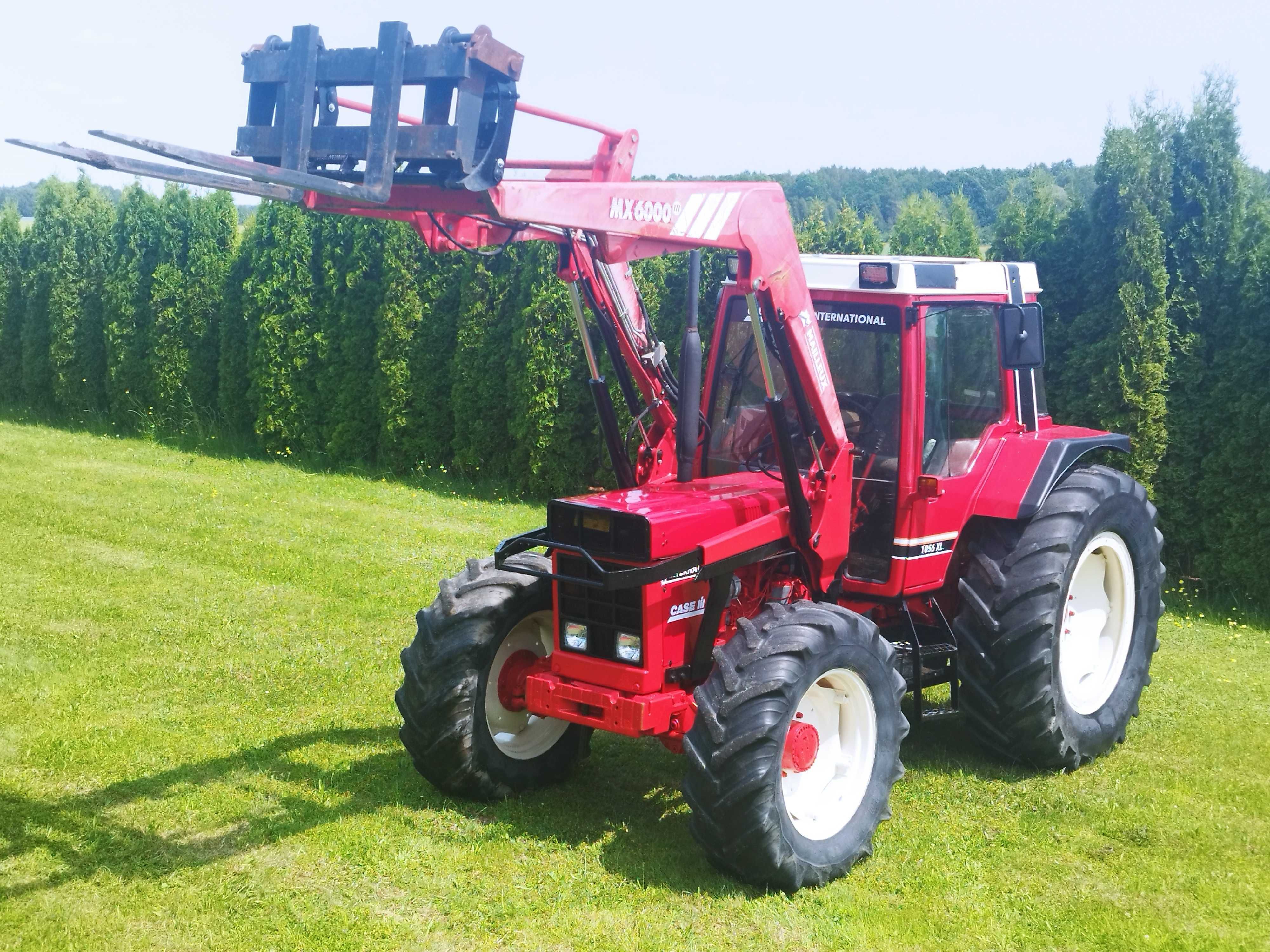 Ciągnik Case International 1056xl