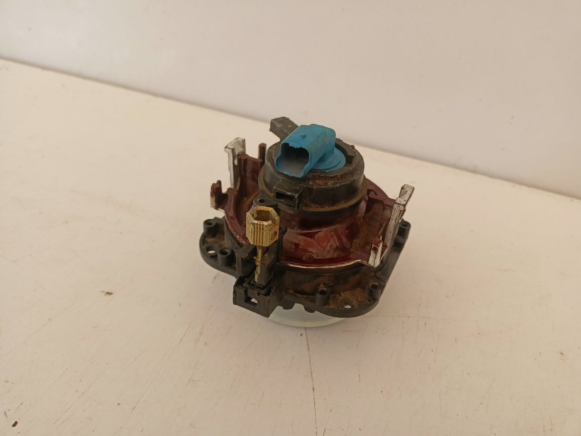 Citroen Xsara Picasso halogen prawy przód przedni