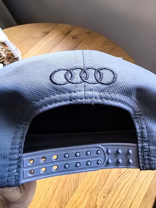 Czapki Audi Quattro