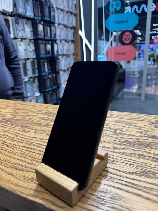 Google Pixel 8 8/128GB (Obsidian) (Ідеальний стан)