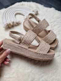 Piękne sandałki ze sznurka, Zara 31