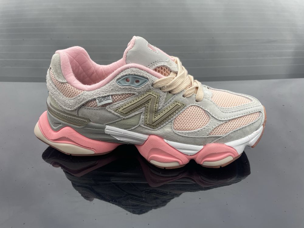 Кросівки new balance 9060 pink