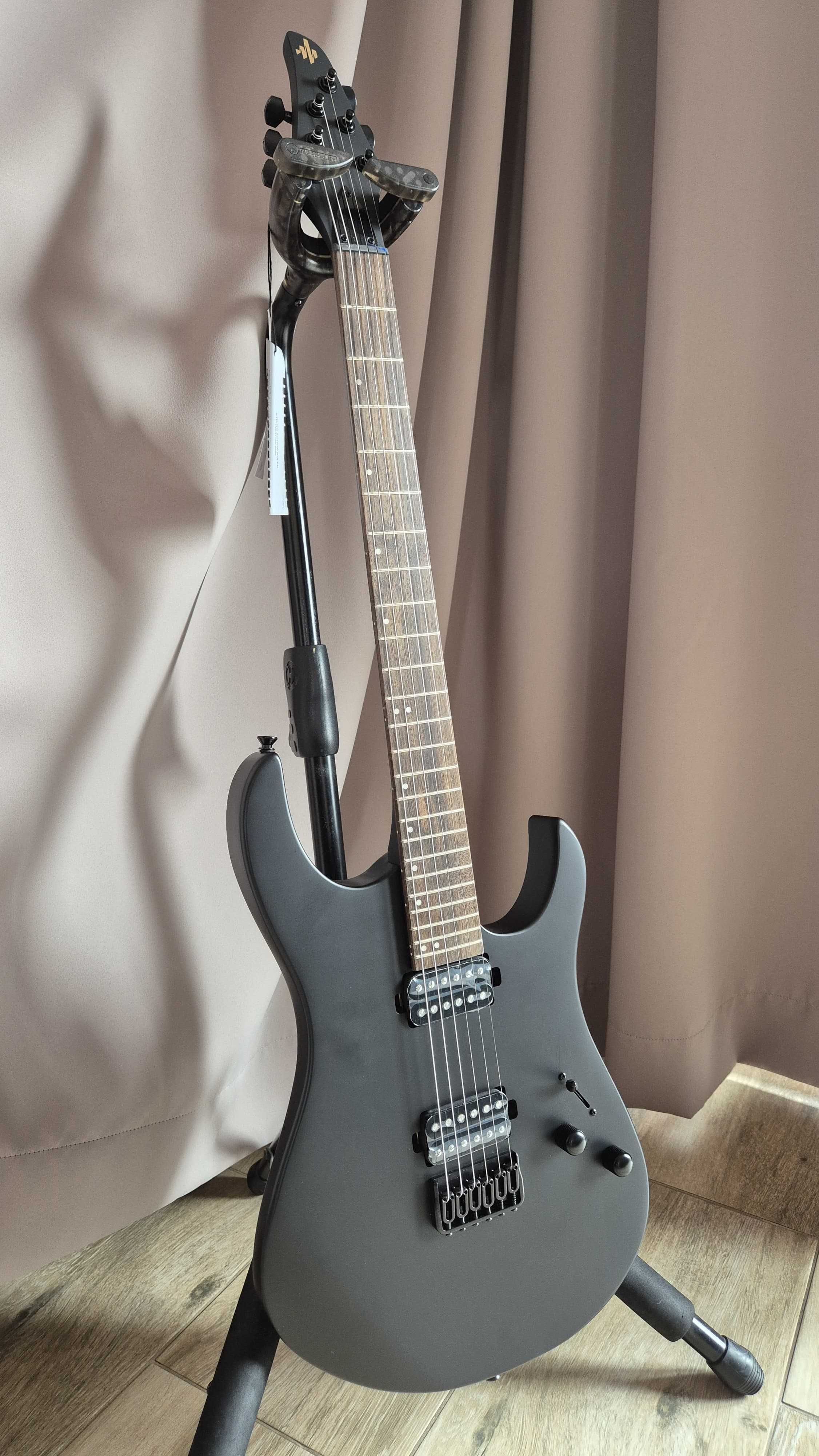 Gitara Elektryczna Donner DMT-100 Czarna 6 Strun 24 Progi praworęczna