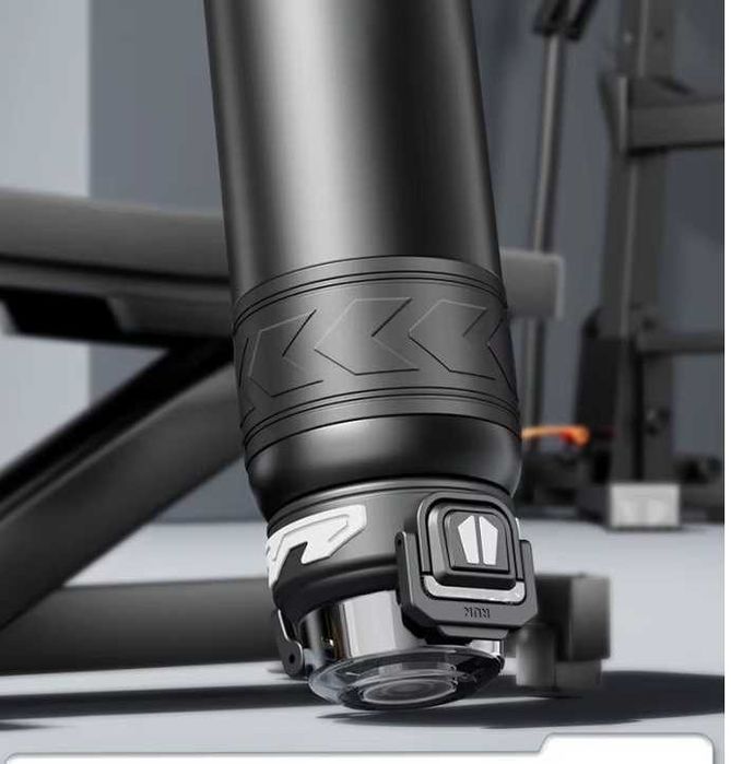 Kubek termiczny sportowy bidon termos z ustnikiem 0,7l stal nierdz