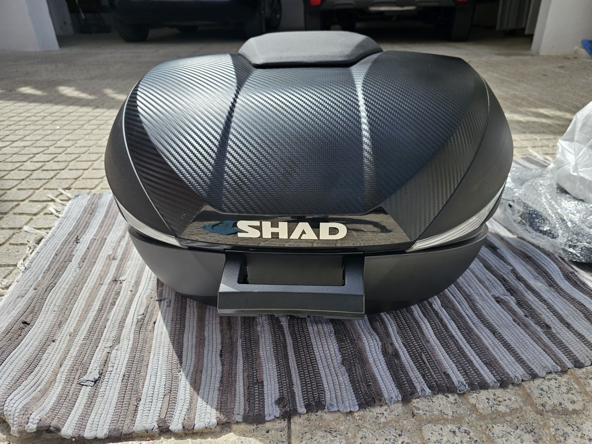 Mala de mota SHAD SH58X Carbon + Back rest + Fit (D1B591PA)