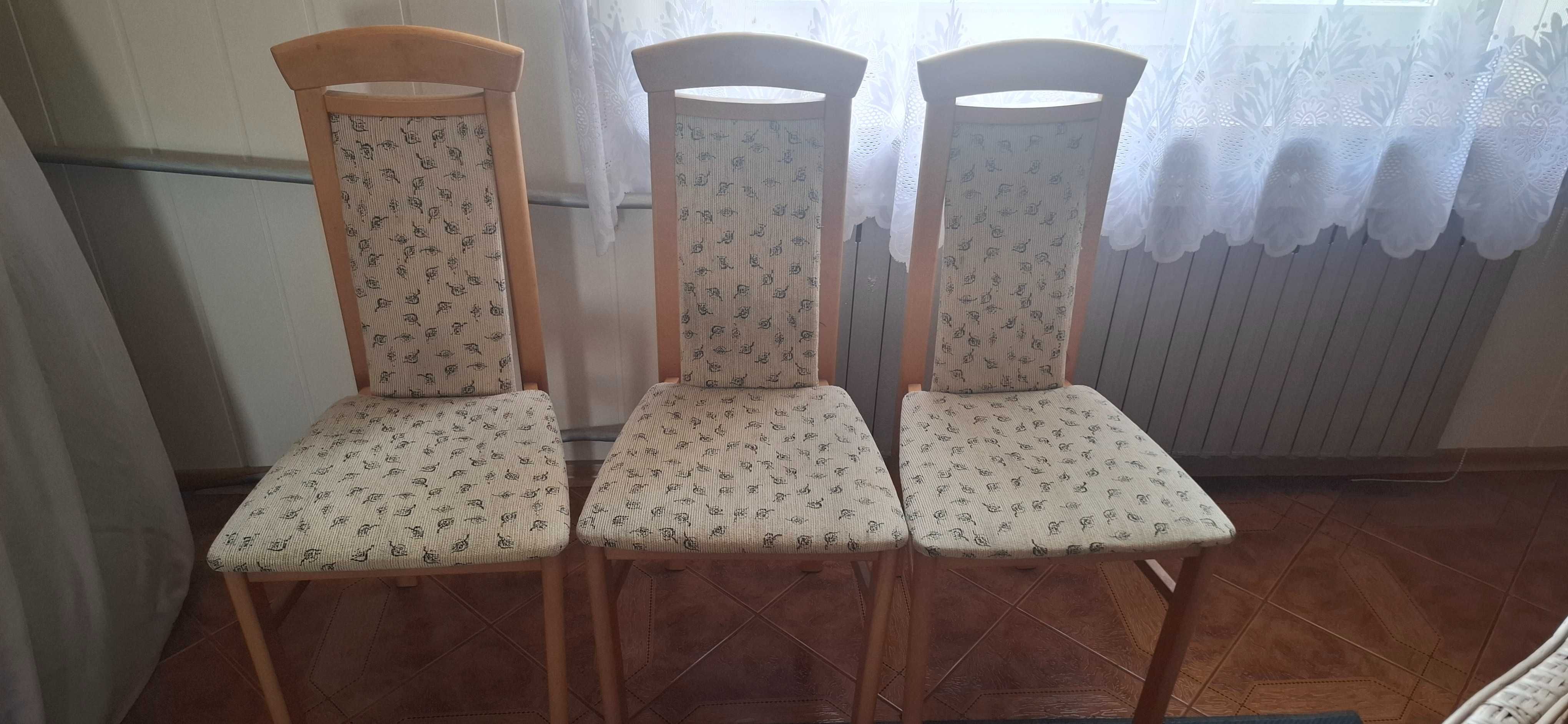 Sprzedam krzesła 5+1