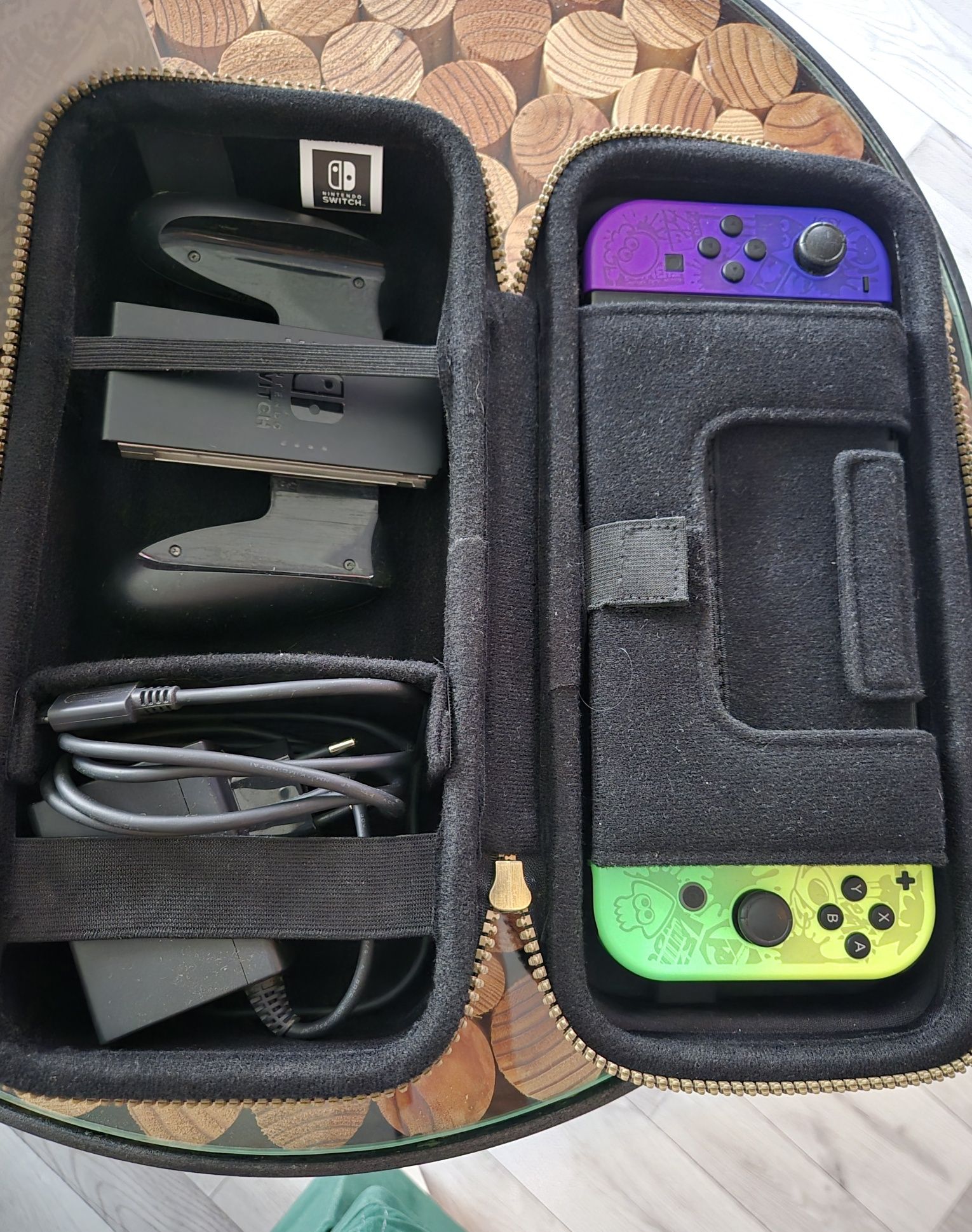 Konsola NINTENDO Switch OLED Model Splatoon 3 Edition