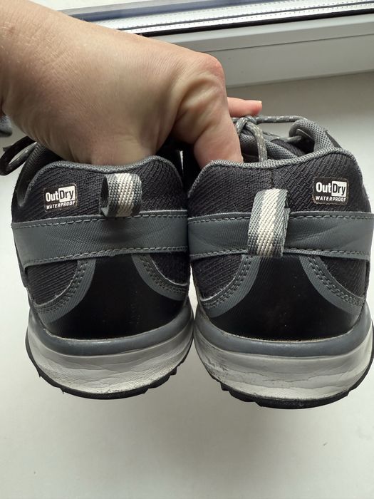 Кросівки демисезонні Columbia 39 р. 25 см