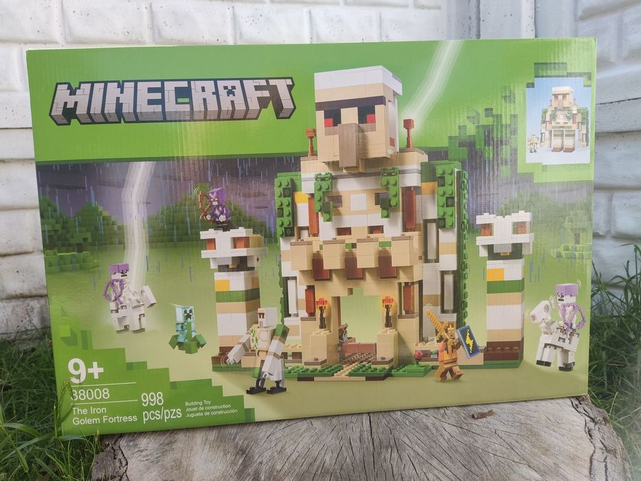 Конструктор 88008  майнкрафт Фортеця Залізного Голема 998 деталей