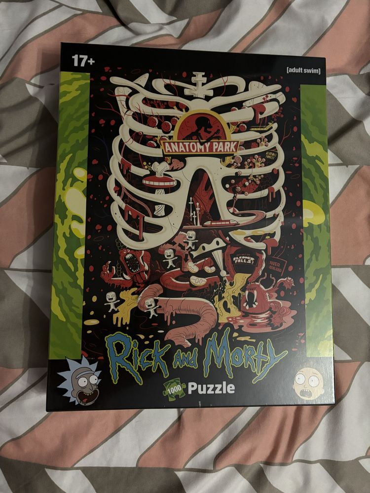 Puzzle 1000 elementów. Rick AND Morty. Anatomy Park Winning Moves