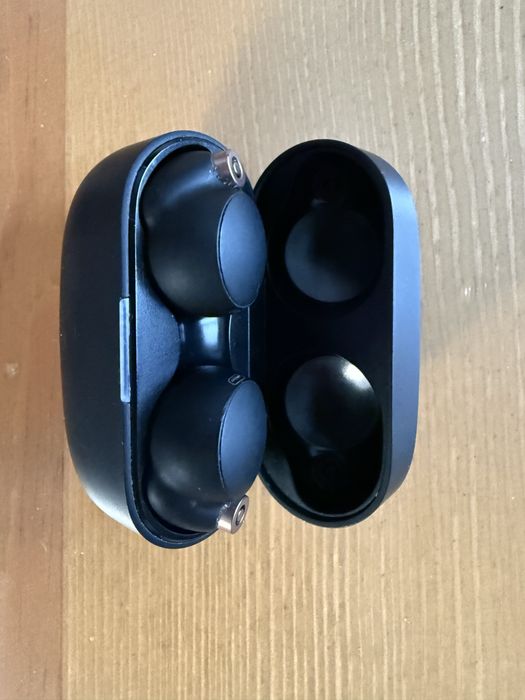 Słuchawki Sony WF-1000XM4 sprawne i oryginalne