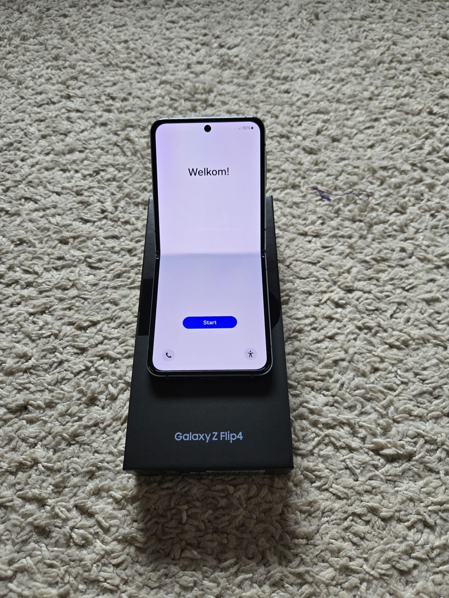 Samsung  Z Flip 4 sm-f721blbgeue