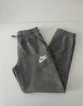 Spodnie nike pasuja na xs