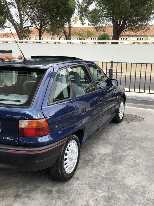 Opel Astra F GT 1.4 gasolina