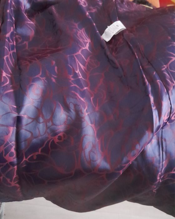 Prosty płaszcz o pudełkowym kroju monnari rozm.40