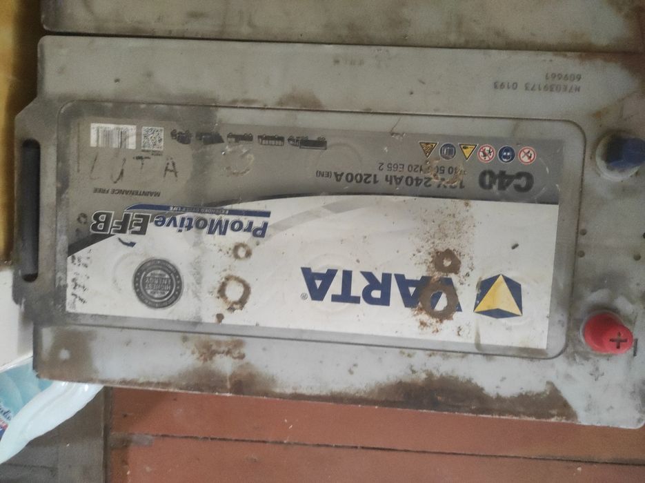 Акумулятор Varta Pro Motive12 вольт, для фур, або резервного живлення