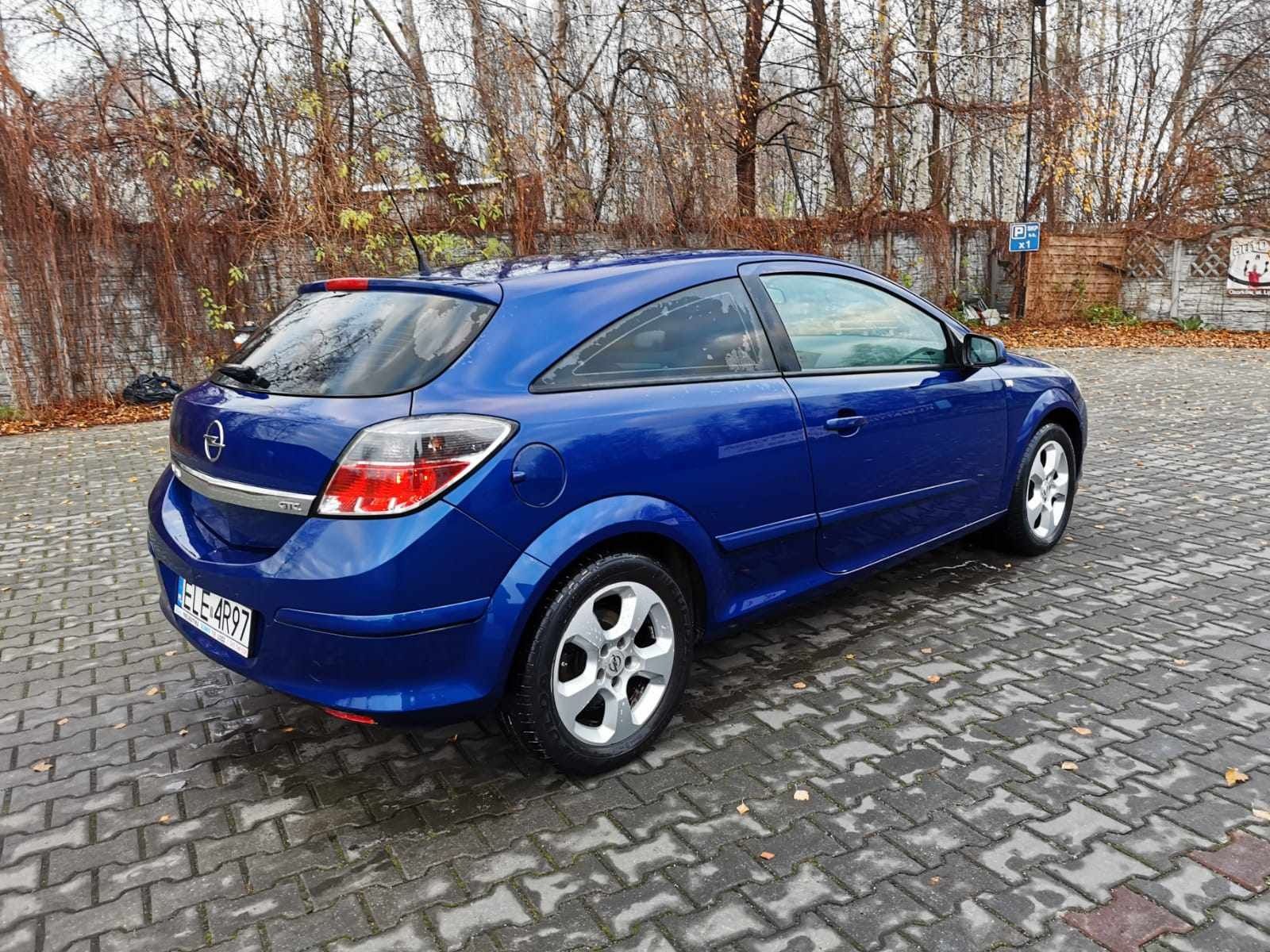 Opel Astra H GTC