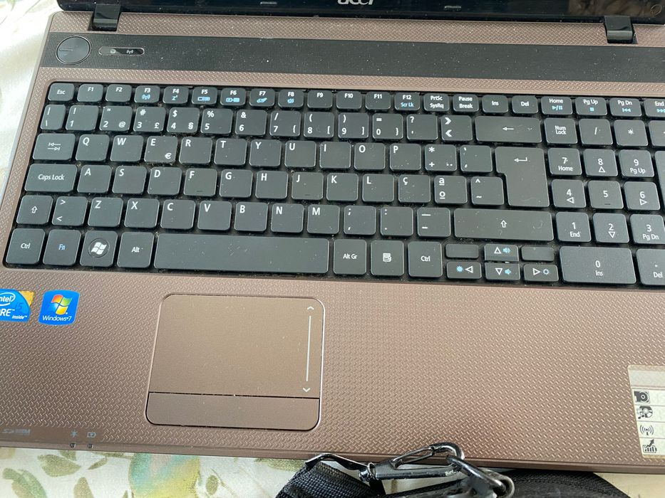 Computador acer antigo