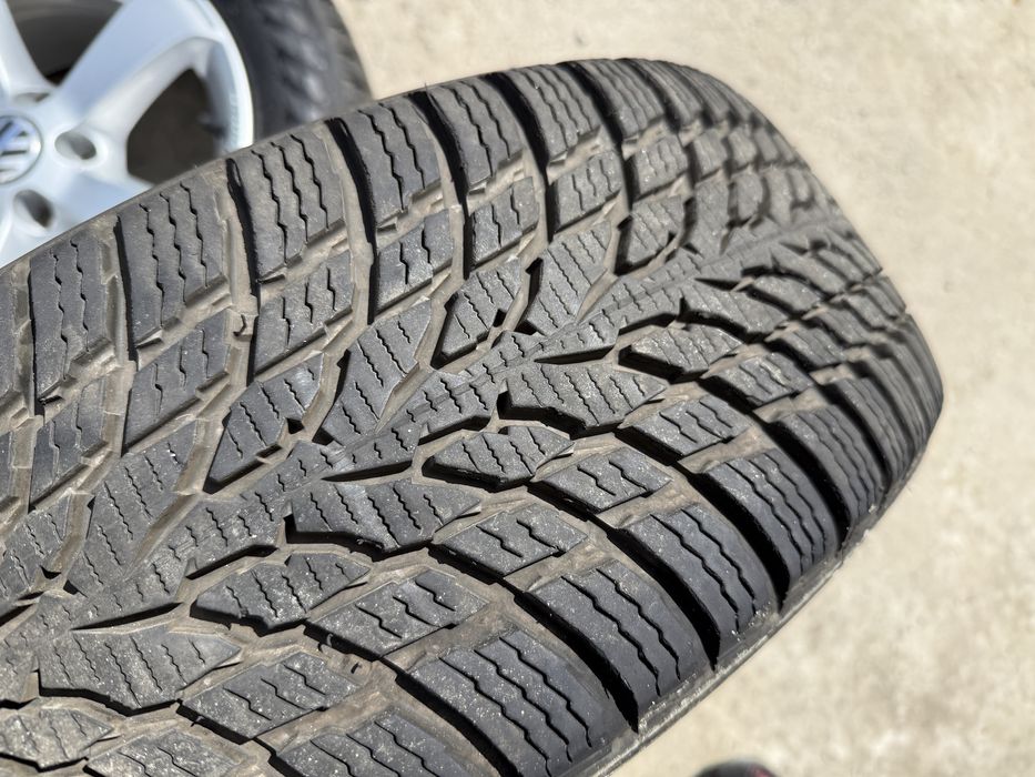 Z8*Alu zimówk*SHARAN,ALHAMBRA*NOKIAN*205/60/16*5x112*6,5Jx16H2*ET33