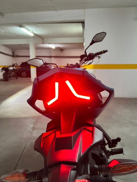 Motociclo Naked Voge 125r