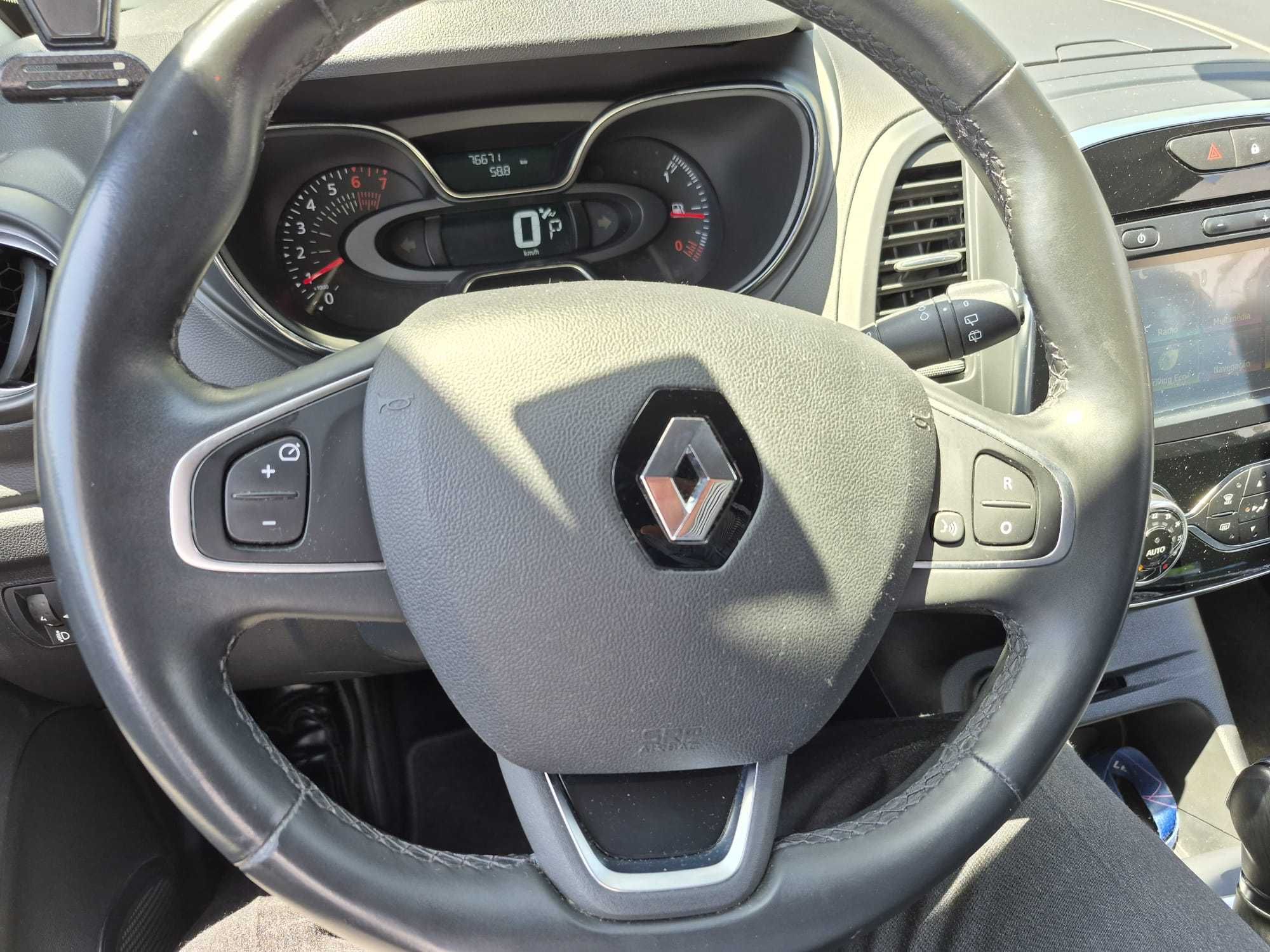 Renault Captur 1.2 TCe EDC 120cv Limited Edition | Automático | 2017