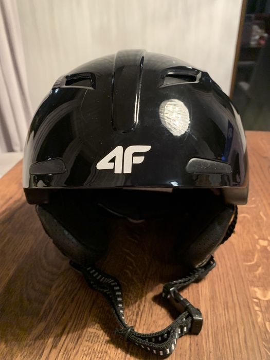 Kask narciarski 4f z goglami Brenda