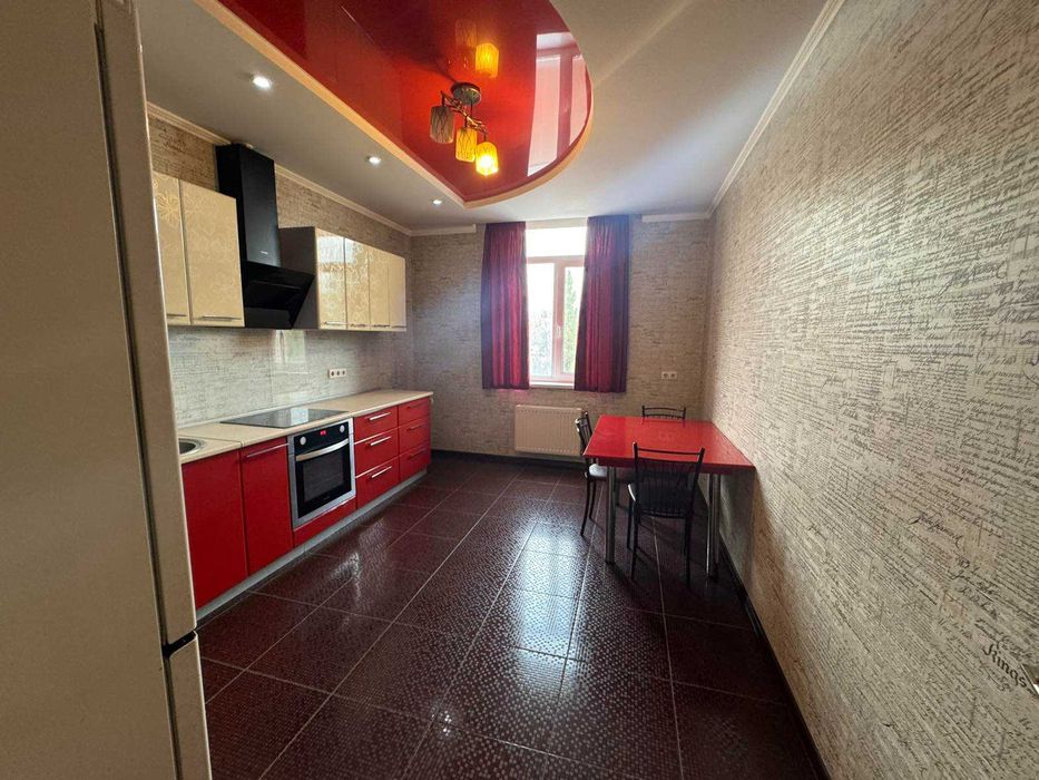 ЖК Романовский, Проценко, евроремонт, балкон,мебель, свободная