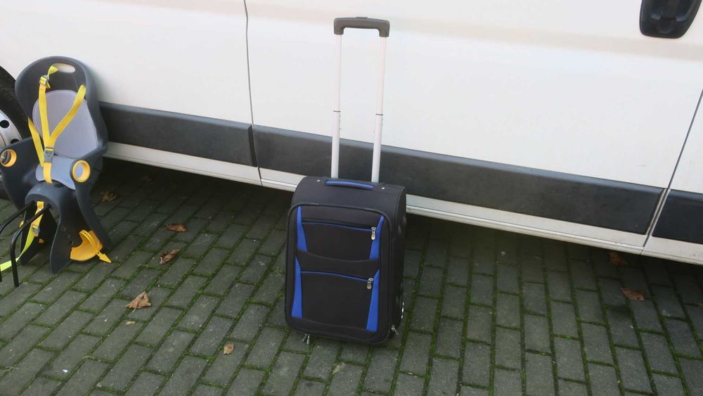 Walizka kabinowa 52x20x35cm