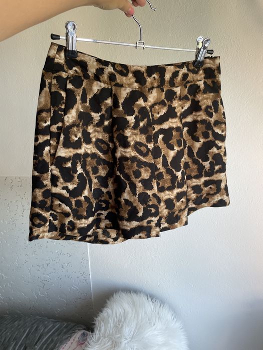 Damskie szorty w panterkę - Atmosphere