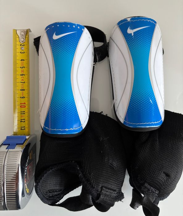 Caneleiras Nike Youth Mercurial Shield