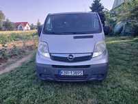 Opel wiwaro 9osobowy