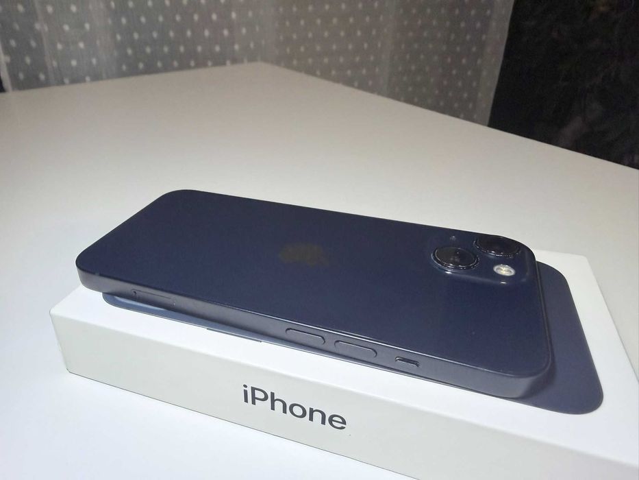 Iphone 13 128 GB Niebieski stan B.dobry