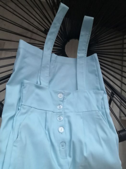 Блакитна спідниця сарафан плаття з бретелями сукня голубое платье