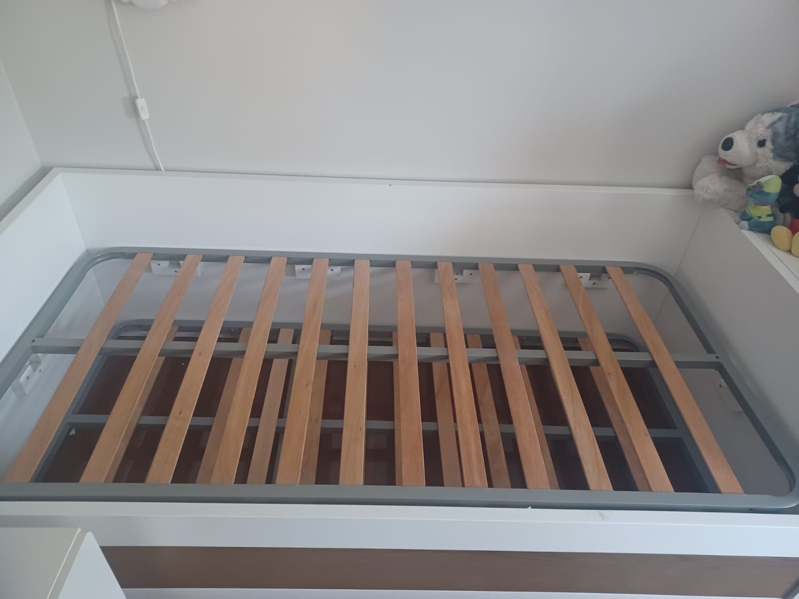 Cama com gaveta 90X190