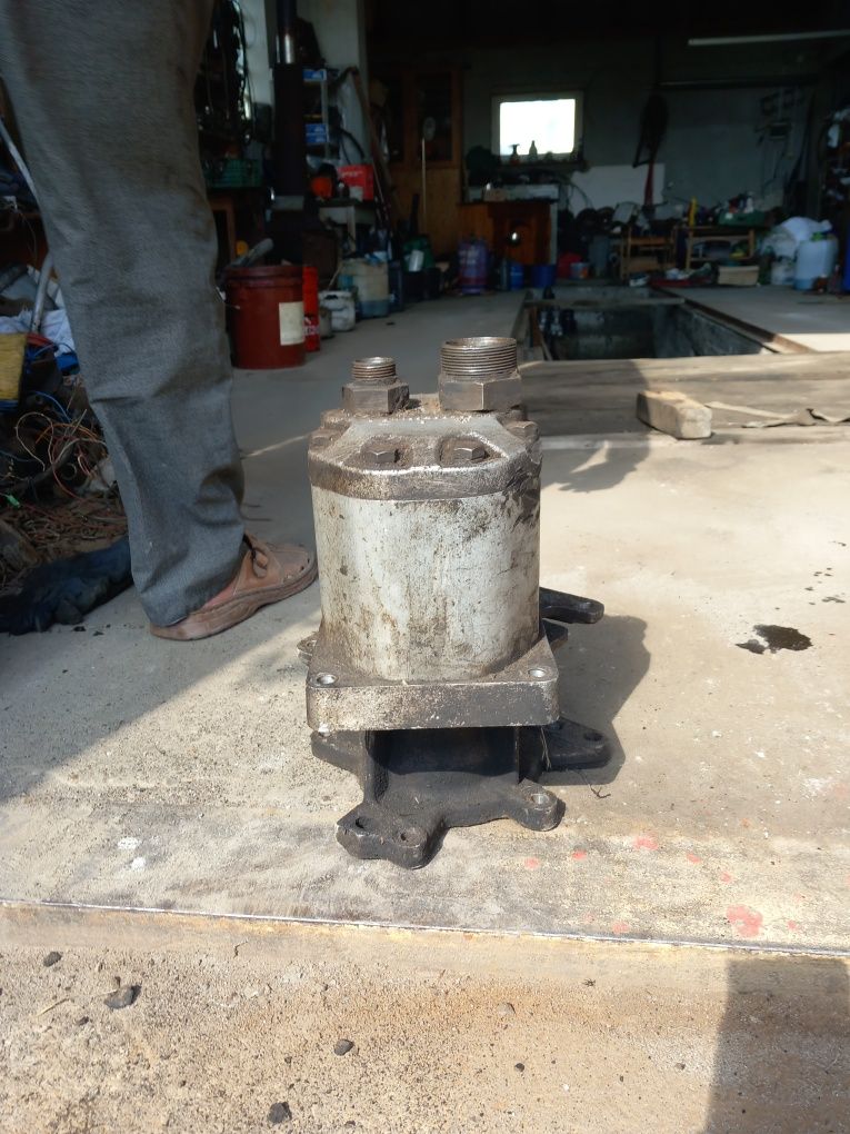 Pompa Hydrauliczna wywrotu tatra