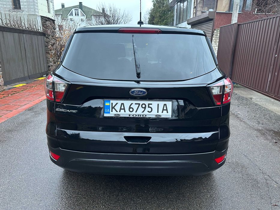 Продам Ford Escape 2017 р