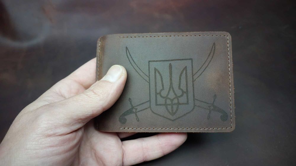 Зажим для грошей з гравіюванням