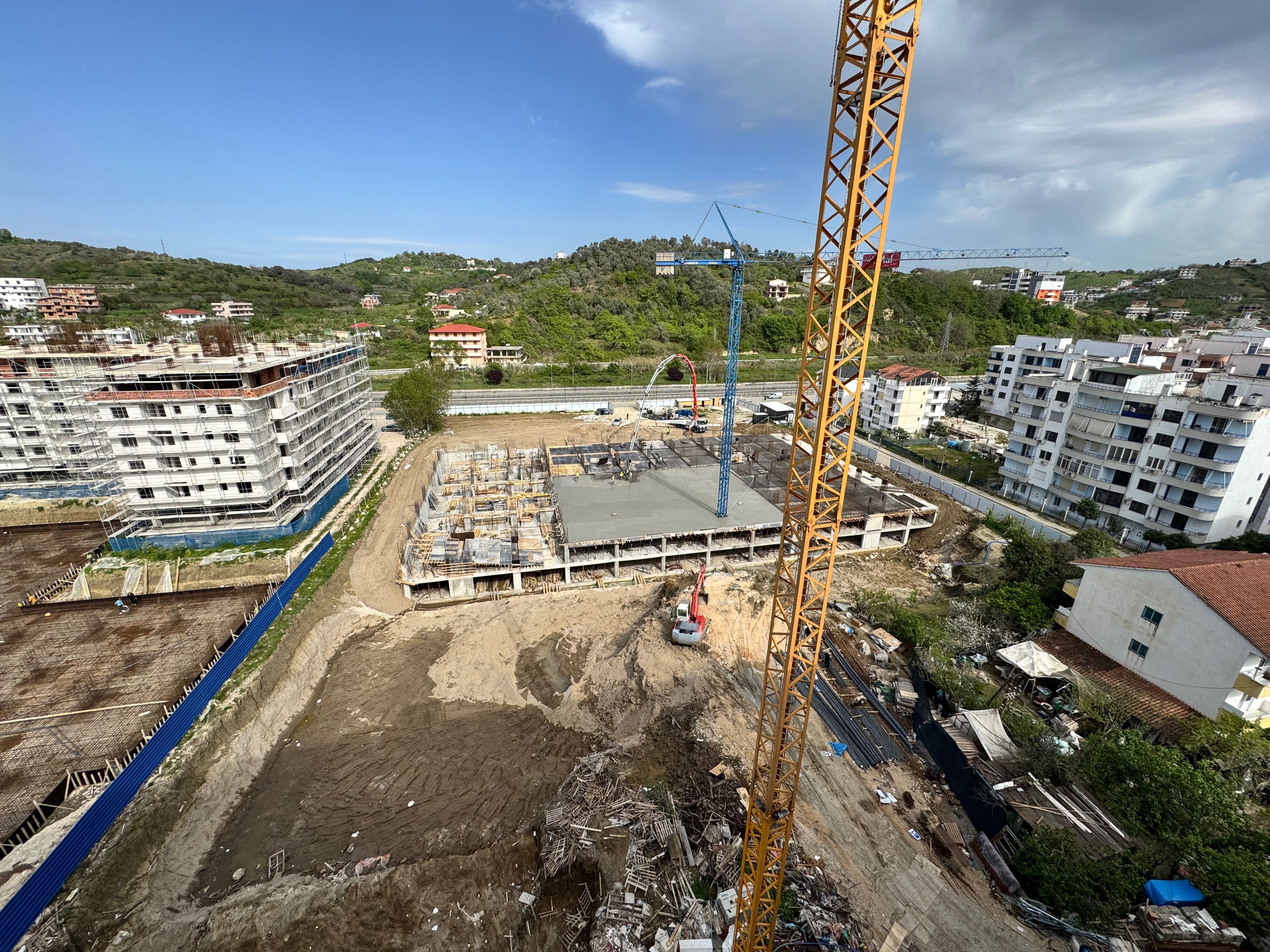 Apartament w Albanii. "SunSea", Golem