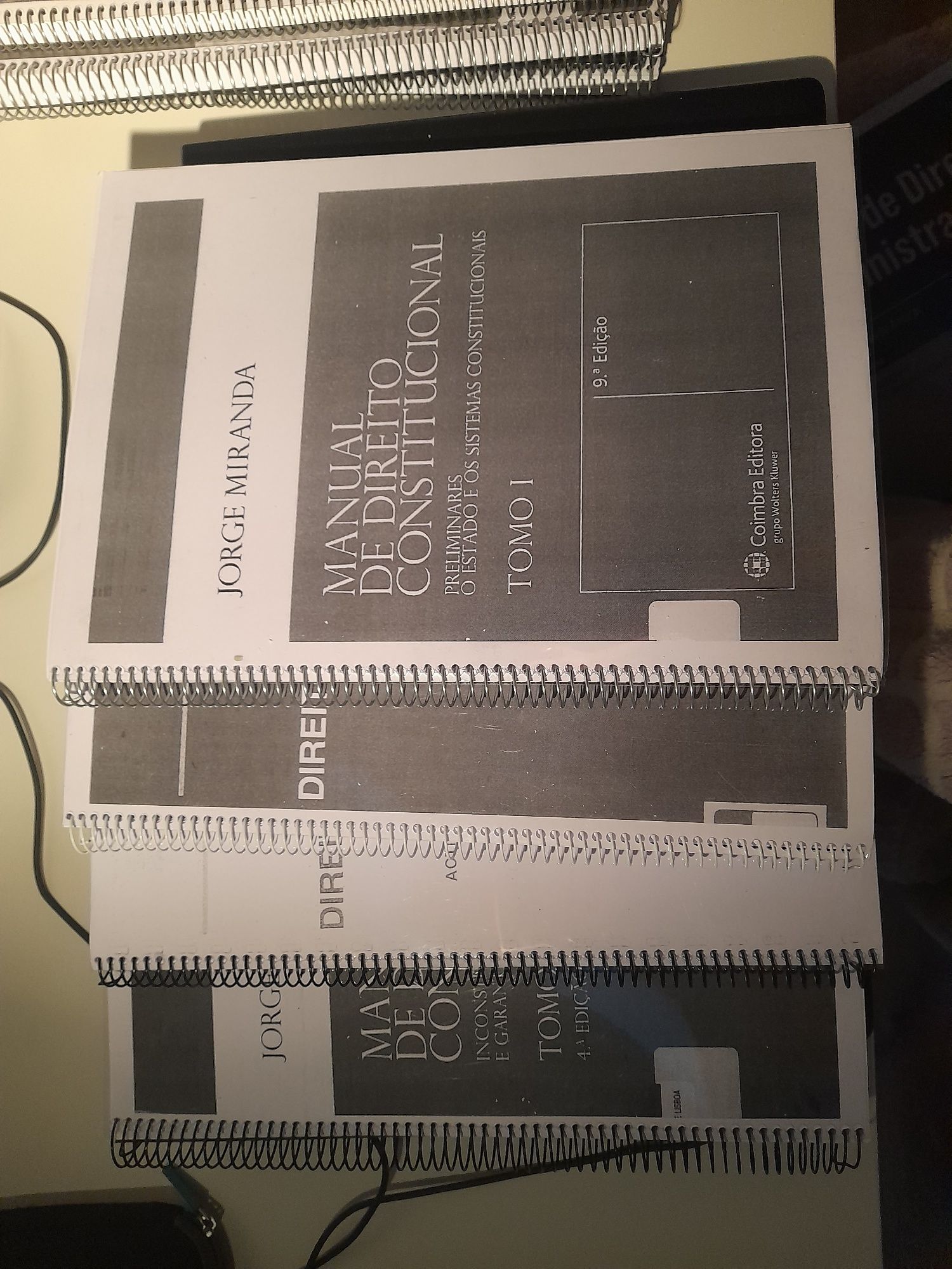 Manuais Direito Constitucional