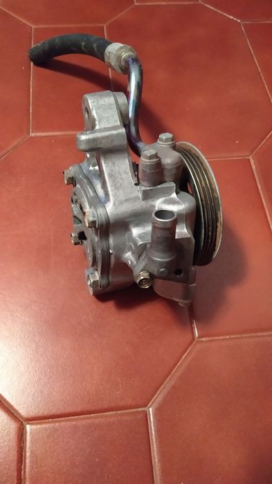 Honda Civic bomba direcção